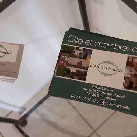 L'Abri D'Emilie - Chambre D'Hotes Saint-Xandre 外观 照片